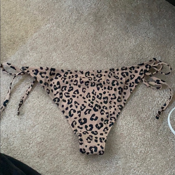 leopard bikini bottom - Picture 2 of 3